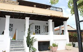 Pantelis Apartments